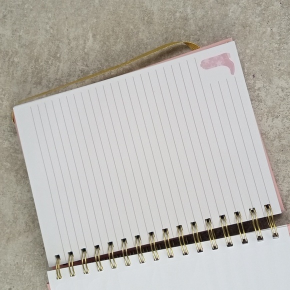 🚜 Paper Studio Howdy Notebook - Picture 3 of 5